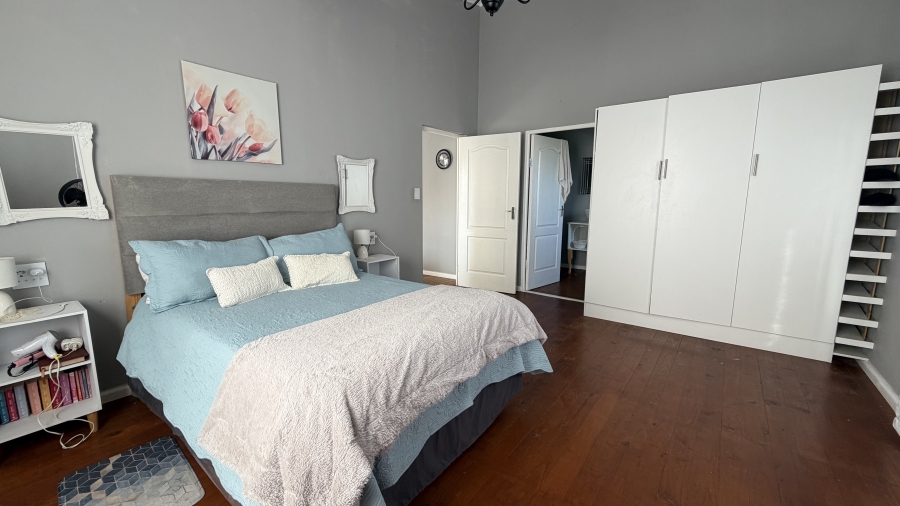 4 Bedroom Property for Sale in Kleinkrantz Western Cape